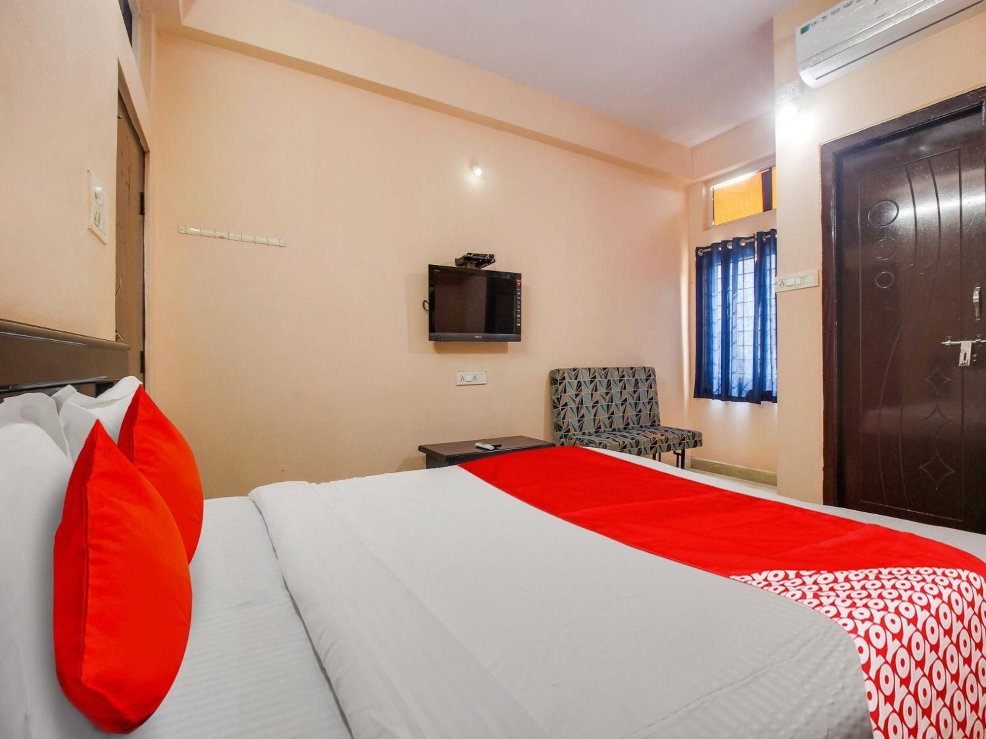 Hotel O R.J.International Pedda Ambarpet Exterior foto